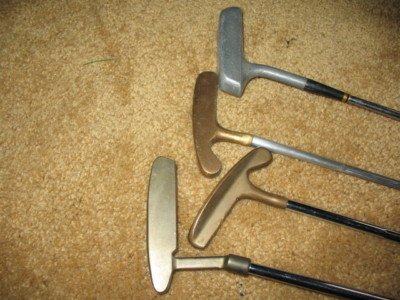four-vintage-golf-clubs_120660201003
